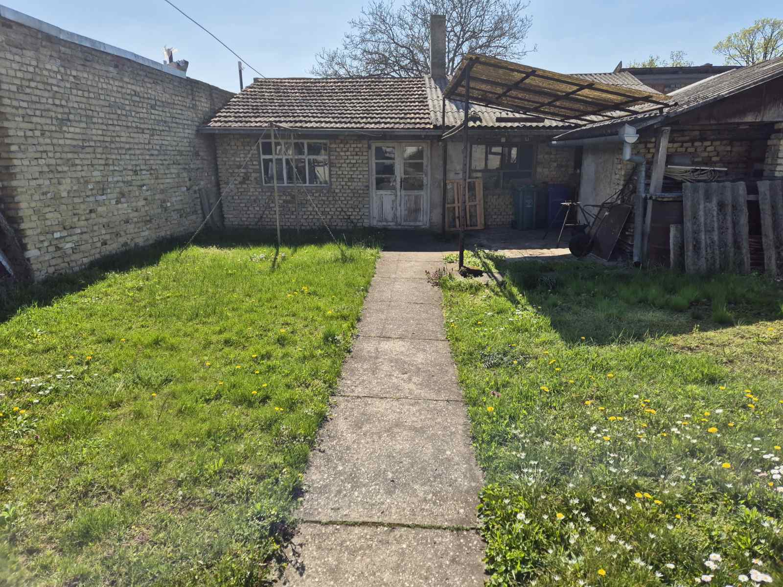 Kuća Mali Radanovac ID#922